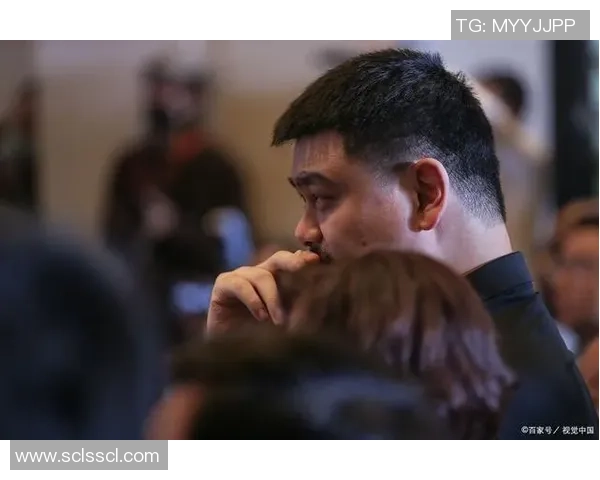 谁是幕后推手姚明成功之路的关键人物与组织揭秘