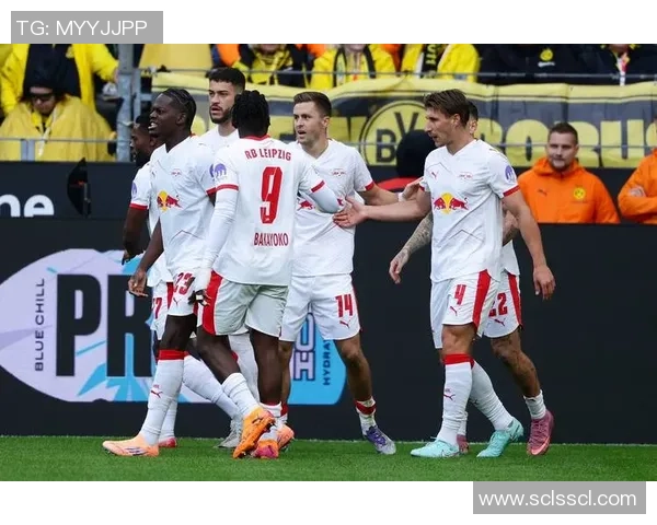 德甲焦点战多特蒙德与莱比锡激战成平补时争议判罚引发热议