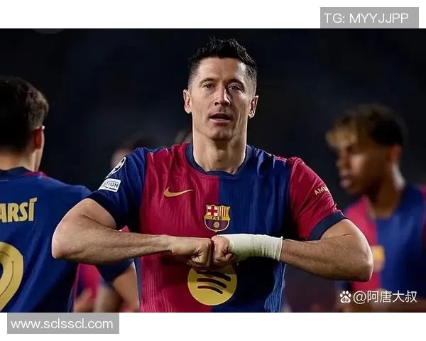 欧联杯焦点战巴萨凭乌龙球险胜本菲卡引发争议判罚讨论