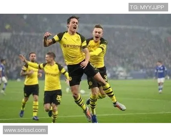 世界杯焦点战多特蒙德与波尔图战平争议判罚引发全场热议