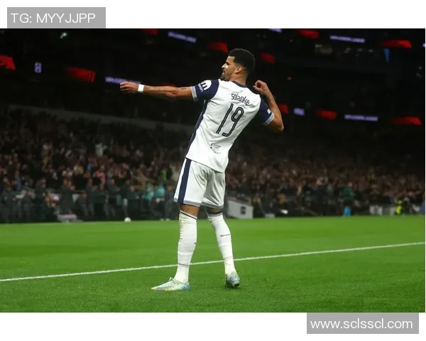 友谊赛精彩对决切尔西与热刺战成平局帽子戏法引发全场狂欢