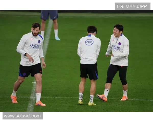 欧冠激战巴黎圣日耳曼大胜曼联五球狂潮引发全场沸腾数据深度解析