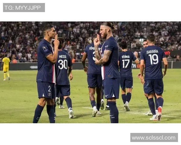 欧联杯精彩对决里昂逆转皇马帽子戏法点燃全场激情