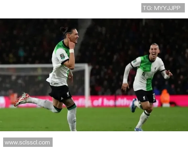 足总杯激战尤文图斯与曼联平局点球大战精彩瞬间全场沸腾战术解析