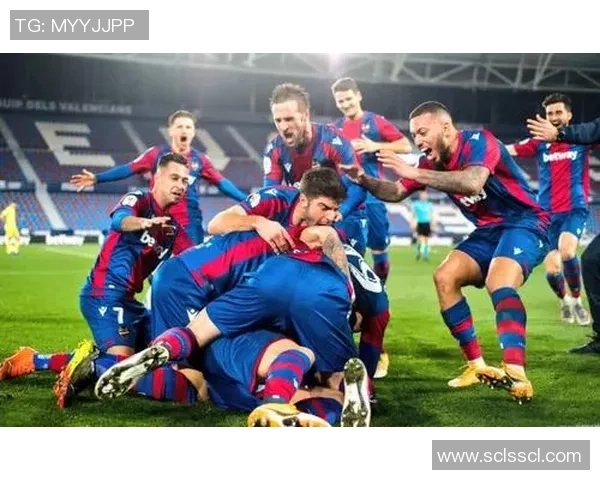 世界杯焦点战皇马与波尔图握手言和绝杀瞬间引发全场热议