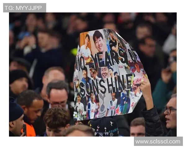 国王杯惊现乌龙球曼联逆转热刺引发全场狂欢历史冷门再添一笔