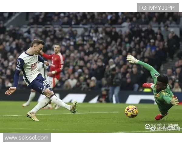 足总杯激战热刺与曼联互交白卷红牌争议引发全场热议 足总杯激战热刺与曼联互交白卷红牌争议引发全场热议