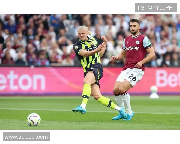 中超精彩对决里昂大胜曼城帽子戏法引爆全场十大进球回顾 中超精彩对决里昂大胜曼城帽子戏法引爆全场十大进球回顾