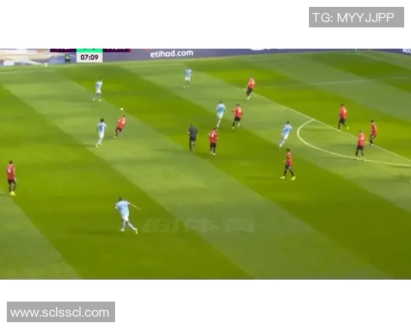 英超精彩对决曼联凭借帽子戏法战胜国米全场沸腾